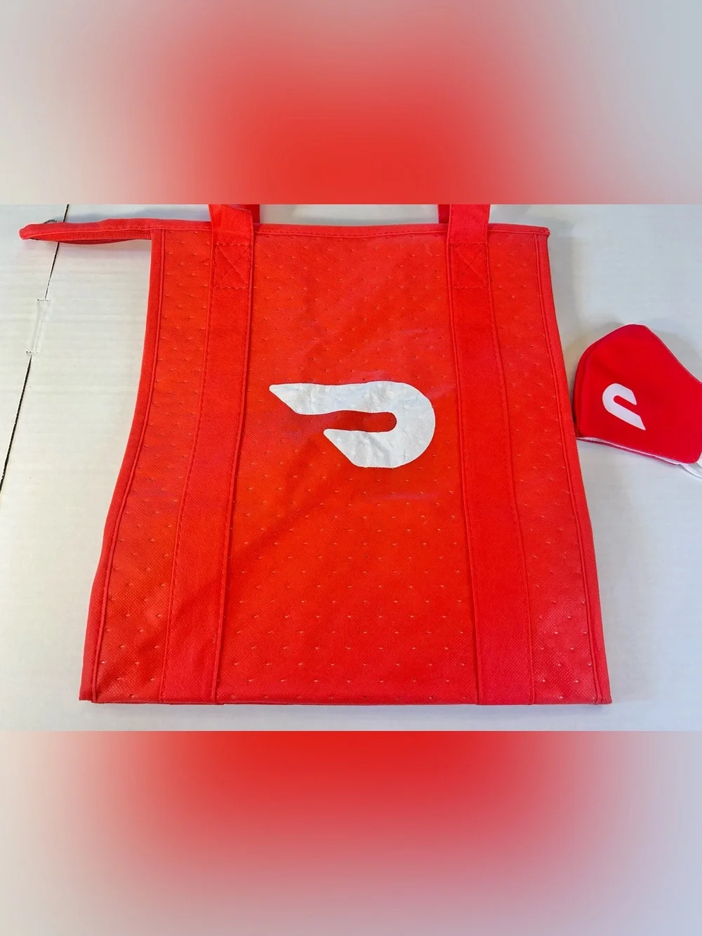 DoorDash Red Insulated Delivery Bag Thermal Tote Food Grocery Hot Cold
